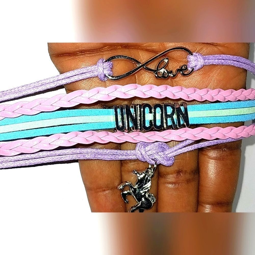Hand crafted, horse shaped unicorn stackable bracelet - Picture 6 of 10